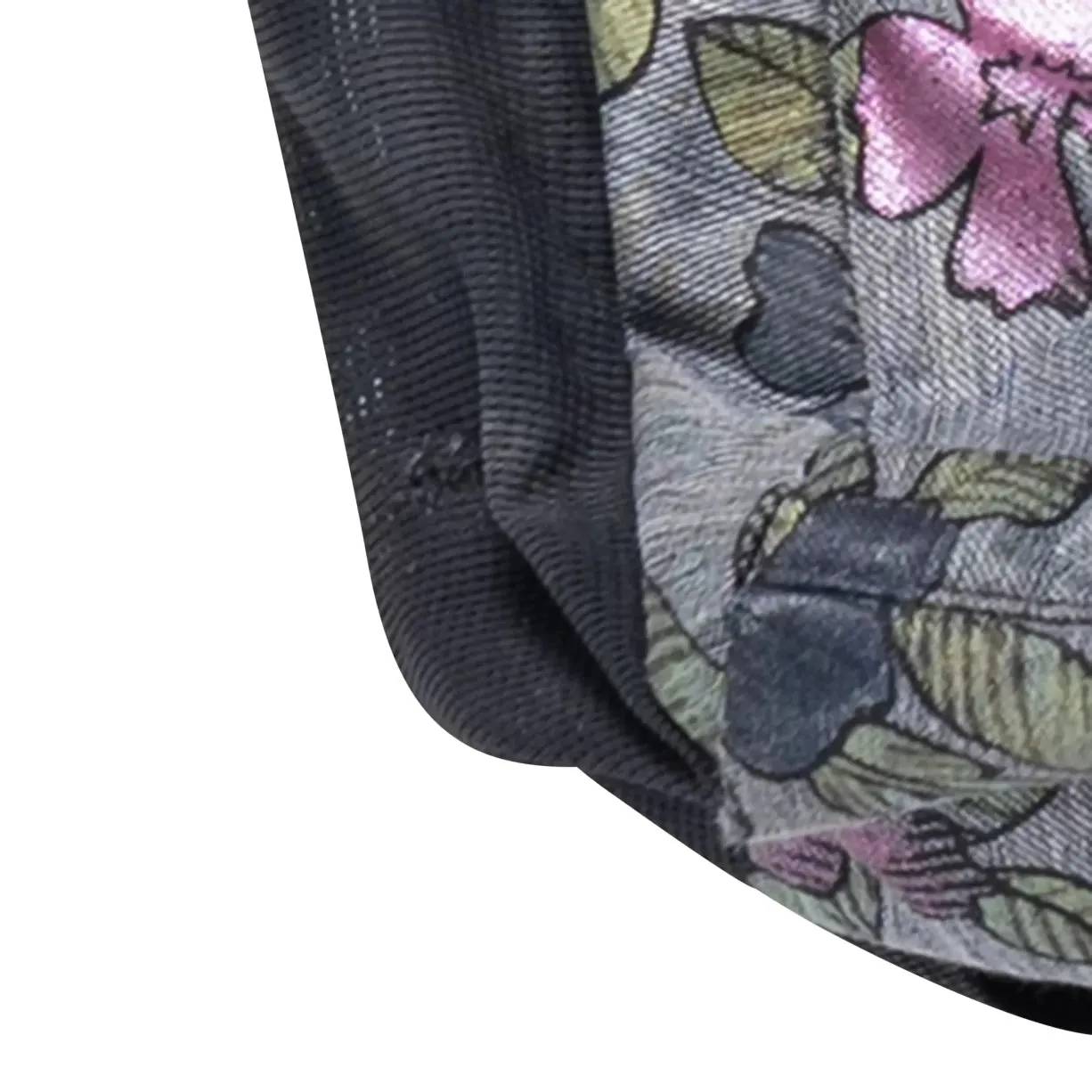 Dakine Essentials 22L Backpack